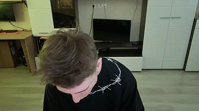 angryzan online show from March 10, 6:28 am