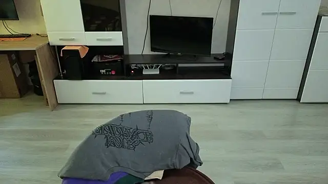 angryzan online show from March 20, 9:43 am