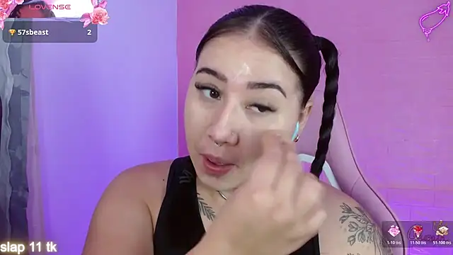  hooly online show from June 1, 2:06 pm