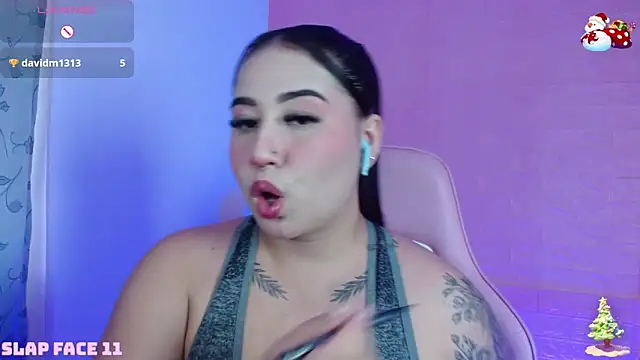  hooly online show from December 1, 8:21 pm