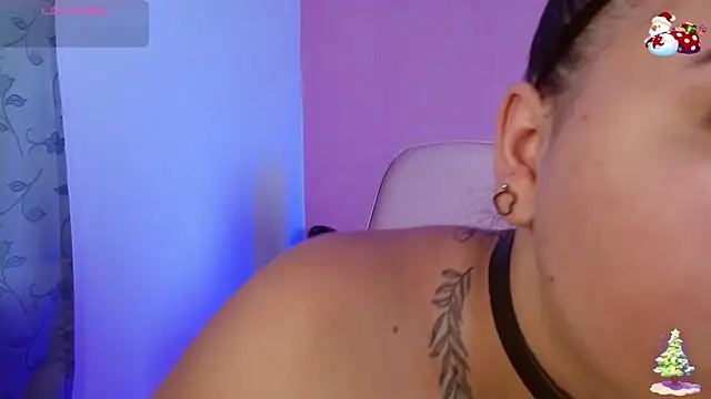  hooly online show from November 24, 1:00 pm