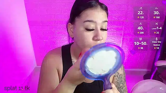  hooly online show from February 4, 12:44 pm
