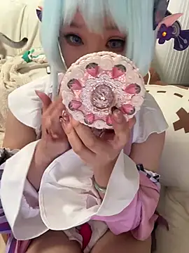 Snapshot of linko12334 chatting on February 24, 11:21 am linko12334 online show from February 24, 11:21 am