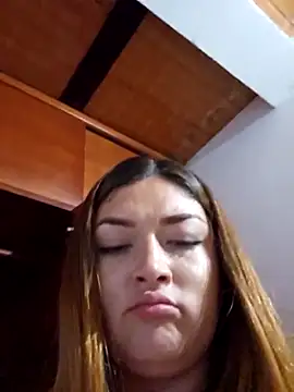 Snapshot of Sofia_Queen17 chatting on February 26, 2:08 am Sofia Queen17 online show from February 26, 2:08 am