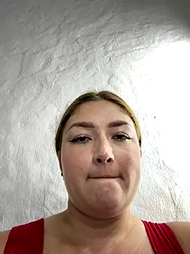 Snapshot of Sofia_Queen17 chatting on October 9, 1:28 am Sofia Queen17 online show from October 9, 1:28 am