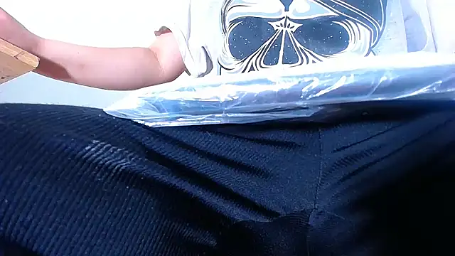 hairy pussywet online show from June 7, 5:01 am