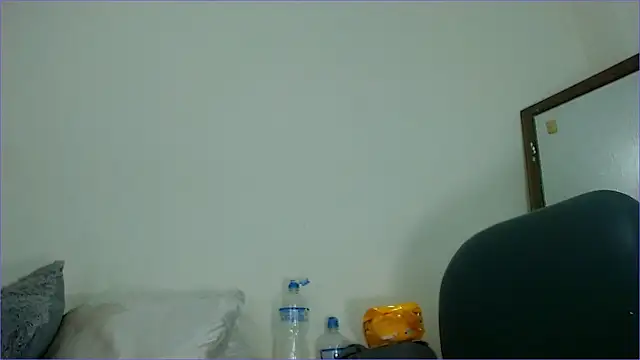 Snapshot of hairy_pussywet chatting on February 25, 9:04 pm hairy pussywet online show from February 25, 9:04 pm
