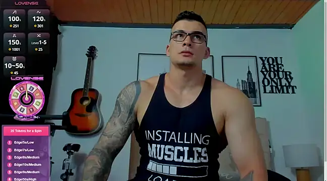Snapshot of seancarreraa chatting on December 17, 7:48 pm seancarreraa online show from December 17, 7:48 pm