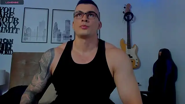 seancarreraa online show from December 5, 2:32 am