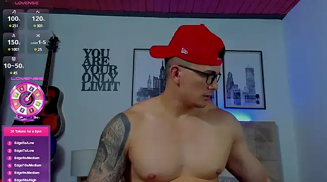 Snapshot of seancarreraa chatting on March 13, 5:11 am seancarreraa online show from March 13, 5:11 am