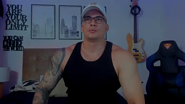 seancarreraa online show from November 7, 6:23 pm