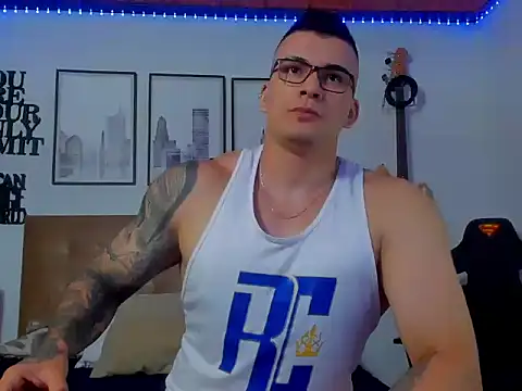 seancarreraa online show from November 6, 5:17 pm