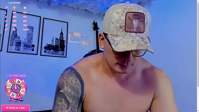 seancarreraa online show from March 15, 5:53 pm