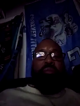 Snapshot of GallowayGooch1085 chatting on February 8, 12:36 pm GallowayGooch1085 online show from February 8, 12:36 pm