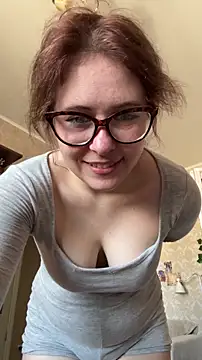 Snapshot of lily_noris chatting on August 1, 3:10 pm lily noris online show from August 1, 3:10 pm