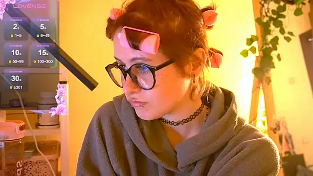 lily noris online show from January 9, 2:13 pm