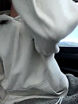 Zeefy online show from February 11, 8:47 am