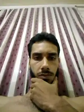 jhon01000 online show from April 18, 2:58 am