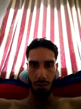 jhon01000 online show from May 27, 8:38 pm