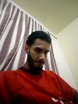 jhon01000 online show from April 17, 1:41 am