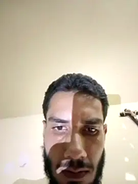 jhon01000 online show from April 11, 6:10 am