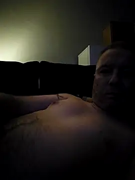 walker1979 online show from May 1, 9:42 pm