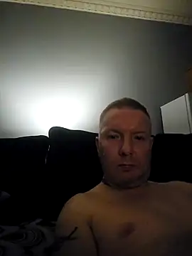 Snapshot of walker1979 chatting on September 12, 10:31 pm walker1979 online show from September 12, 10:31 pm