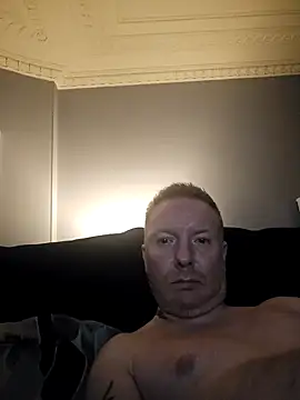 Snapshot of walker1979 chatting on October 31, 10:05 pm walker1979 online show from October 31, 10:05 pm