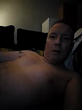 Snapshot of walker1979 chatting on March 15, 11:23 pm walker1979 online show from March 15, 11:23 pm