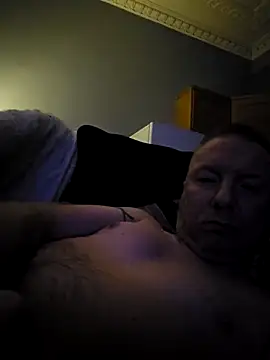 Snapshot of walker1979 chatting on March 12, 6:01 pm walker1979 online show from March 12, 6:01 pm