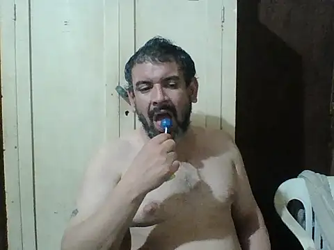 Snapshot of Rodrigo_happy chatting on October 15, 1:59 am Rodrigo happy online show from October 15, 1:59 am