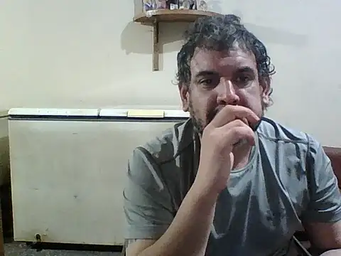 Snapshot of Rodrigo_happy chatting on September 14, 4:35 am Rodrigo happy online show from September 14, 4:35 am