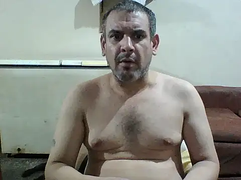 Snapshot of Rodrigo_happy chatting on February 14, 1:06 am Rodrigo happy online show from February 14, 1:06 am