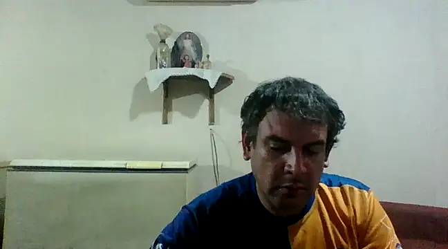 Snapshot of Rodrigo_happy chatting on January 31, 5:51 am Rodrigo happy online show from January 31, 5:51 am