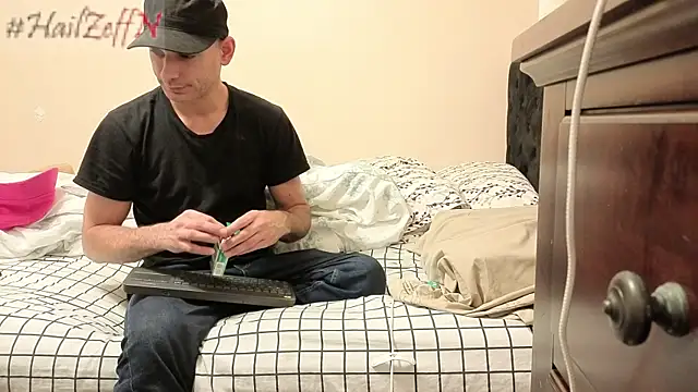hailzeffn online show from October 20, 6:26 am