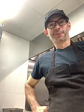 hailzeffn online show from March 17, 5:49 pm