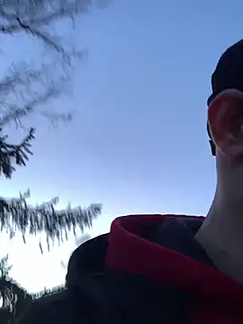 hailzeffn online show from March 12, 11:42 pm