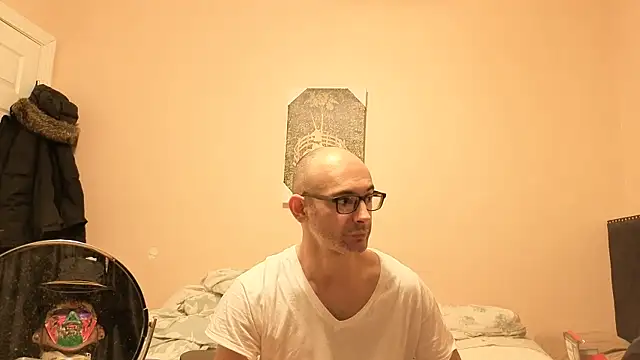 hailzeffn online show from February 14, 1:39 am