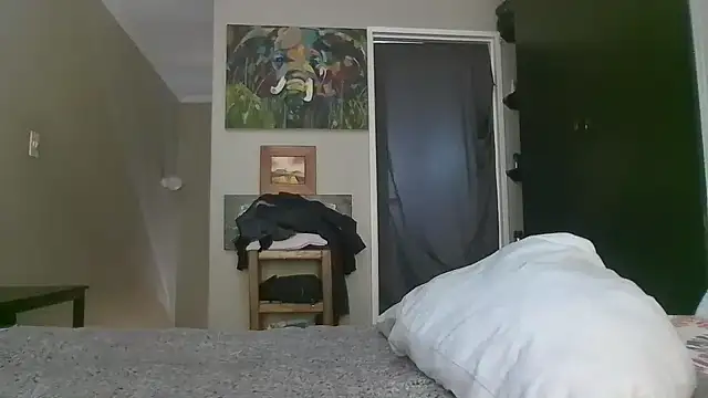 Snapshot of kawaiibabypie1 chatting on December 27, 9:28 am kawaiibabypie1 online show from December 27, 9:28 am