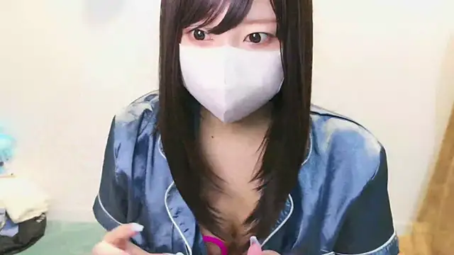 Snapshot of YUTSU_KI chatting on February 9, 9:39 pm YUTSU KI online show from February 9, 9:39 pm