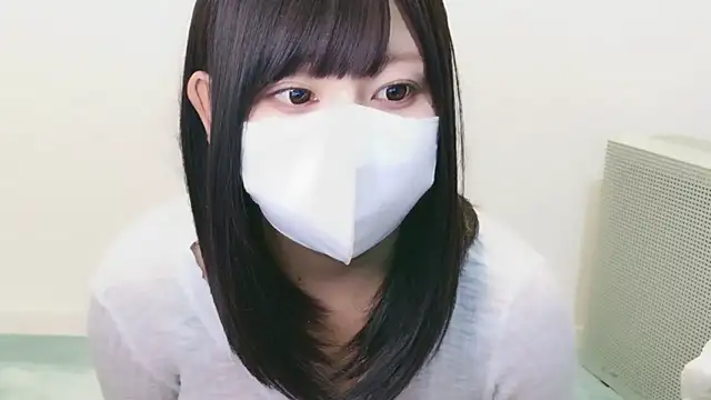 Snapshot of YUTSU_KI chatting on October 1, 5:06 pm YUTSU KI online show from October 1, 5:06 pm