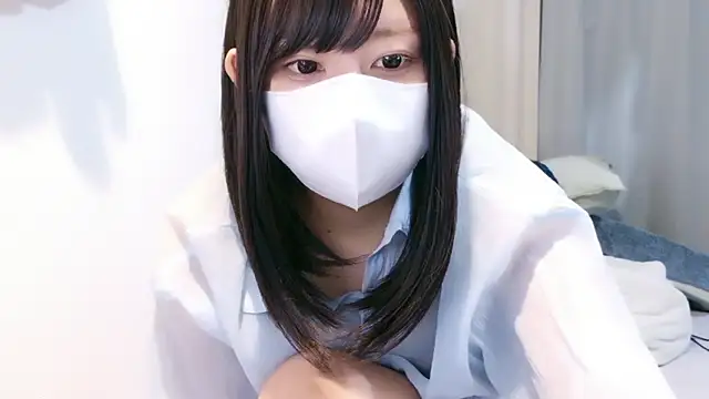 Snapshot of YUTSU_KI chatting on June 10, 5:36 pm YUTSU KI online show from June 10, 5:36 pm