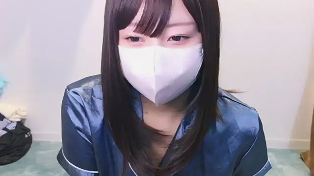 Snapshot of YUTSU_KI chatting on January 17, 9:39 pm YUTSU KI online show from January 17, 9:39 pm