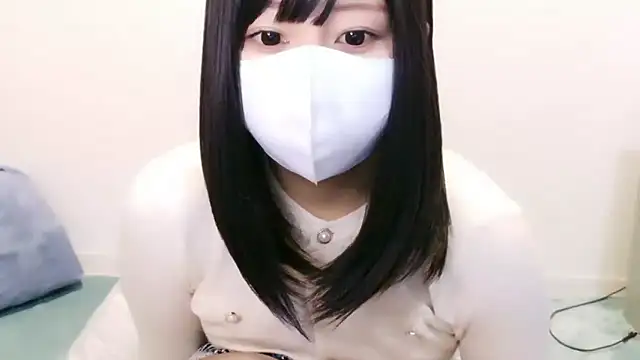 YUTSU KI online show from December 22, 1:33 pm