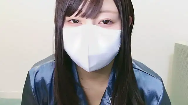 Snapshot of YUTSU_KI chatting on September 11, 1:22 pm YUTSU KI online show from September 11, 1:22 pm