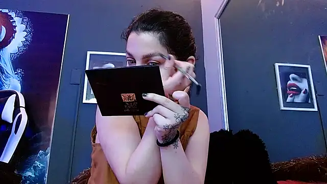 Snapshot of sophy_rock chatting on March 13, 1:50 pm sophy rock online show from March 13, 1:50 pm