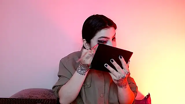 sophy rock online show from November 19, 4:51 pm