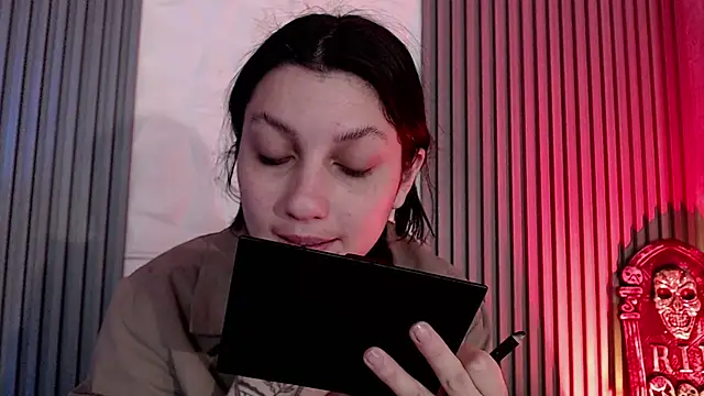 sophy rock online show from October 28, 3:22 pm