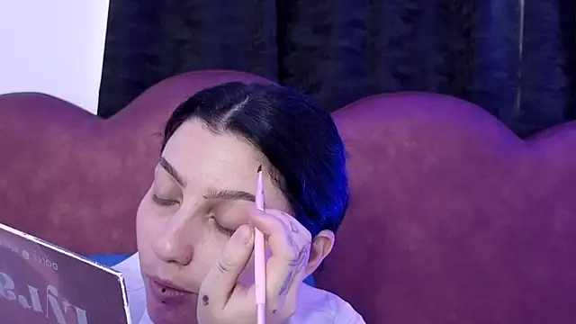 sophy rock online show from April 13, 7:29 pm