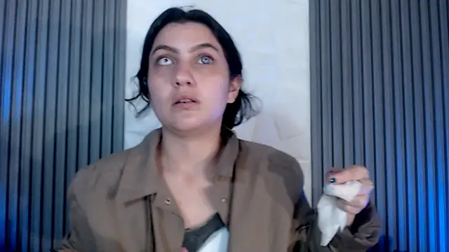Snapshot of sophy_rock chatting on October 15, 2:58 pm sophy rock online show from October 15, 2:58 pm
